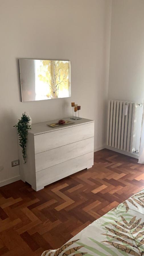 A Casa Da Manuela Appartement Parma Buitenkant foto